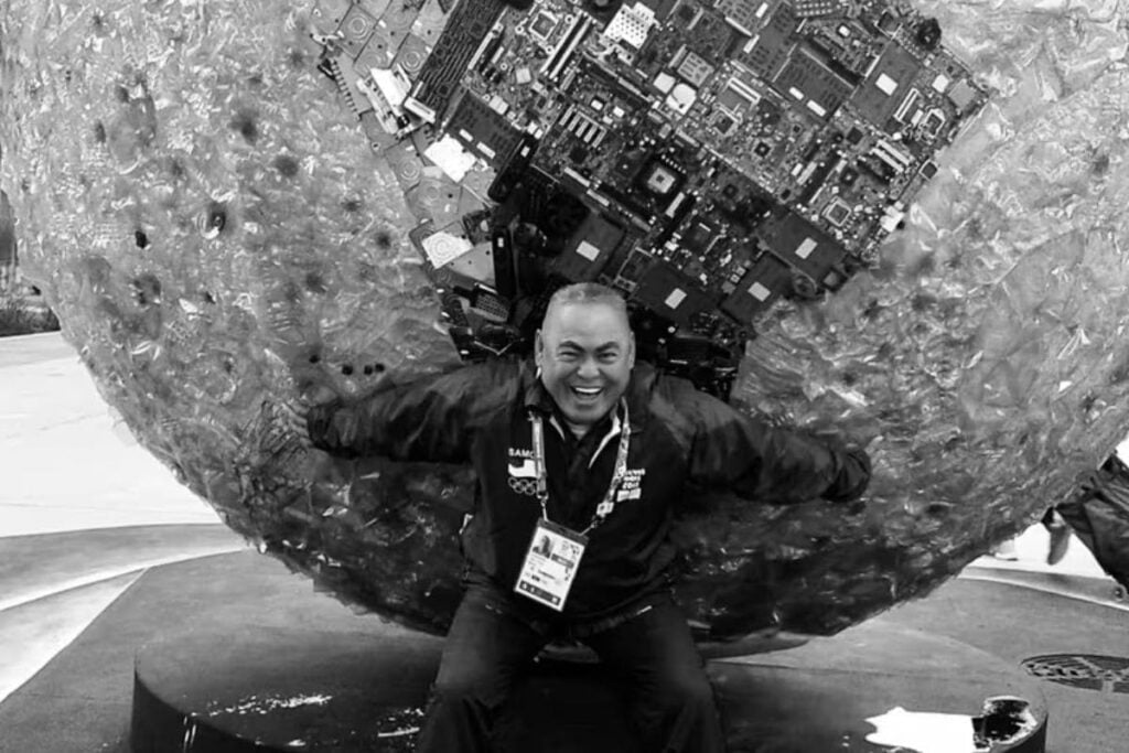 muere Lionel Elika Fatupaito en París 2024