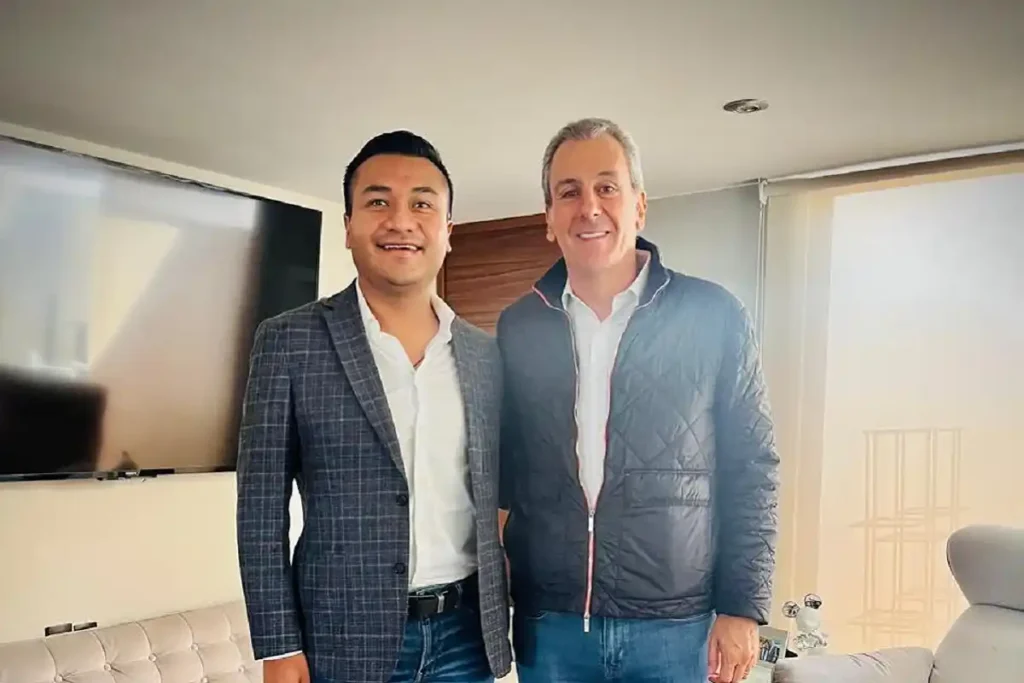 Pepe Chedraui y Roberto Solís acuerdan plan de recolección de basura