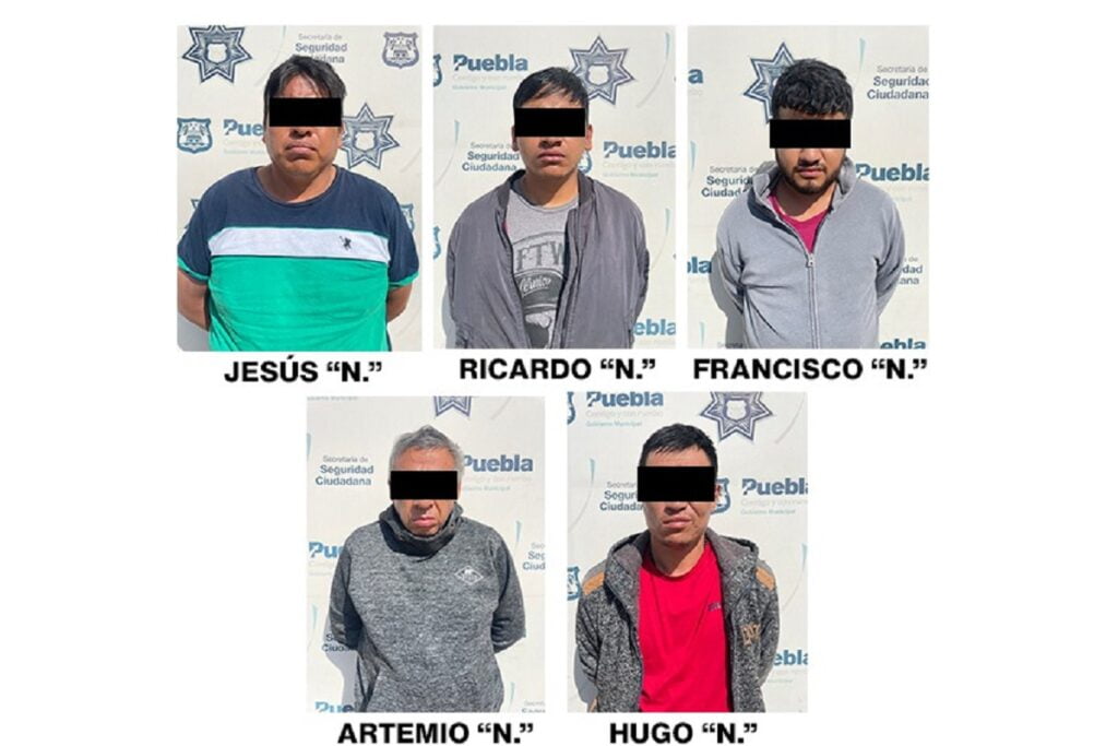 Policía municipal detuvo a cinco hombres por portación ilegal de arma de fuego y ataques a las vías de comunicación