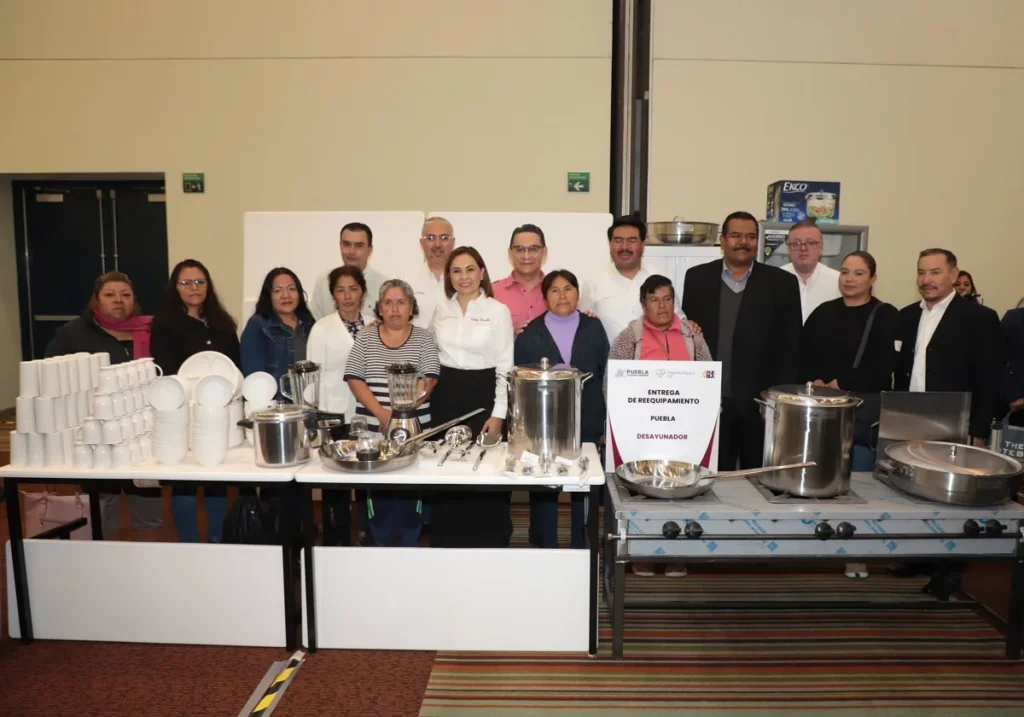 Prevalece sinergia entre federación y Estado a favor de grupos prioritarios en Puebla 10 Prevalece sinergia entre federación y Estado a favor de grupos prioritarios en Puebla