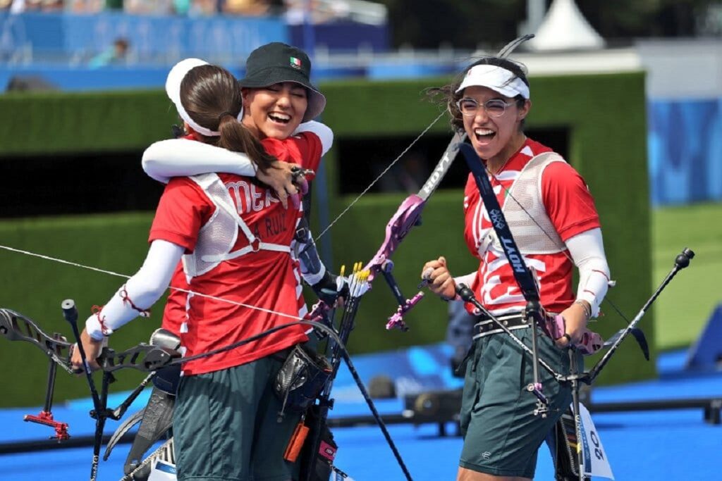 VIDEO Equipo de tiro con arco femenil gana el primer bronce para México en París 2024