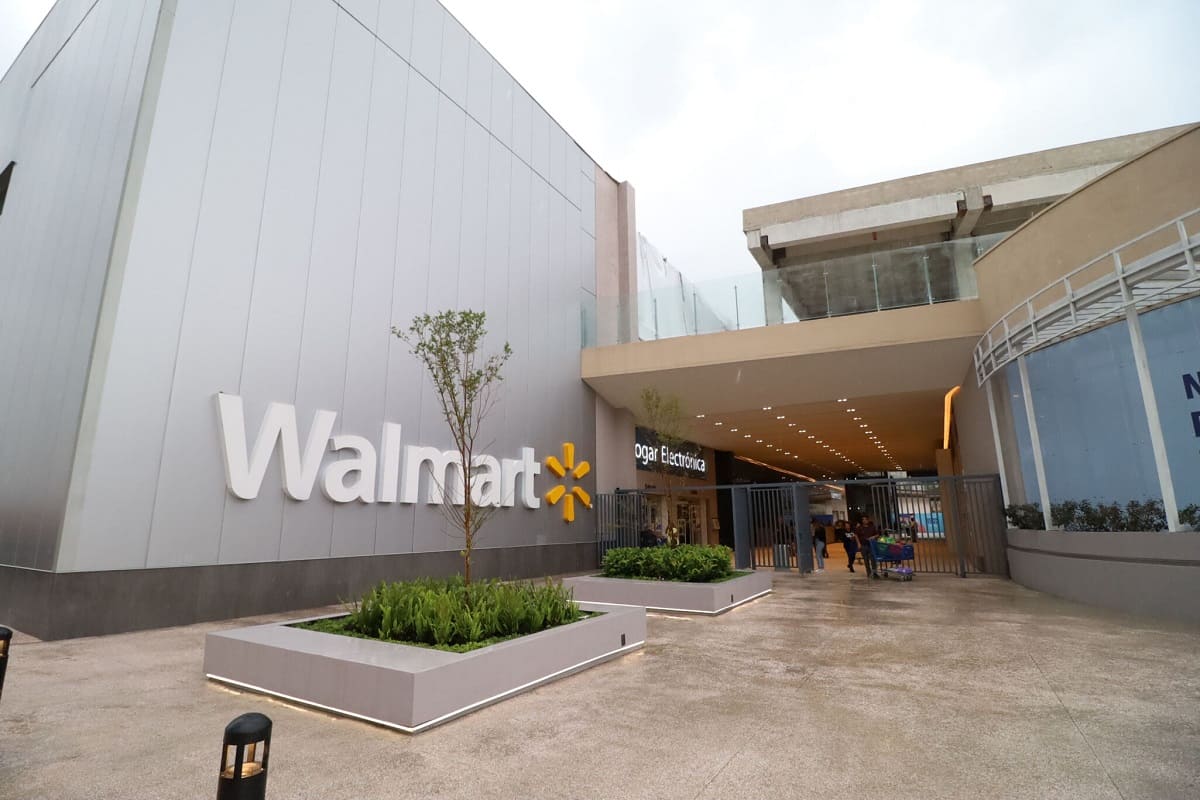 FOTOS: Abre Walmart Grand Lomas, la tienda más grande de la cadena en México 1 Inauguran Walmart Grand Lomas