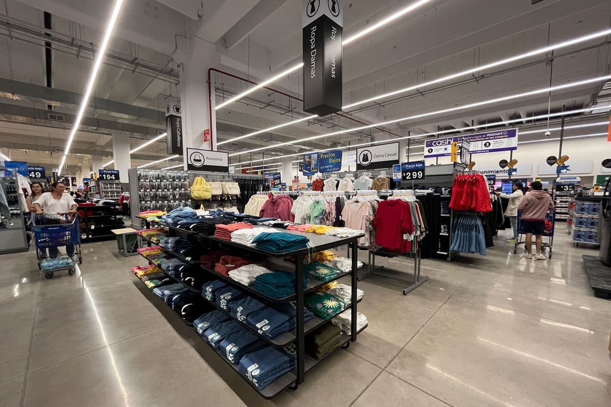 Walmart Grand Lomas 4 1