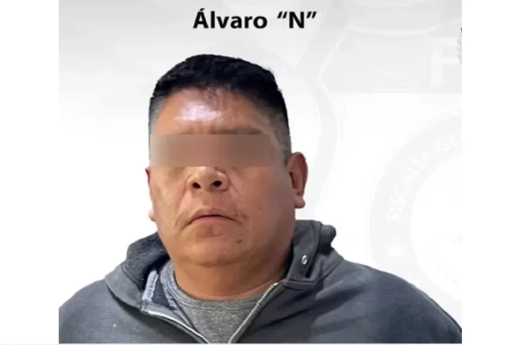 Por el feminicidio de su esposa, vinculan al alcalde de Acteopan