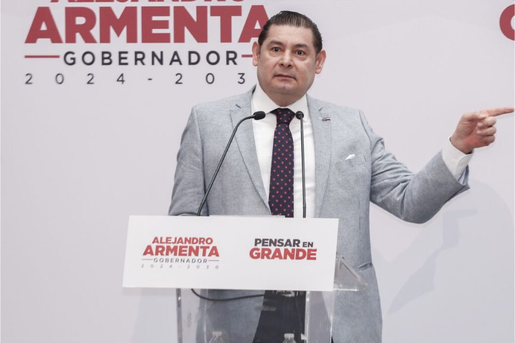 Iniciativa para la reingeniería del Gobierno de Puebla se presentará en tres semanas 2 Alejandro Armenta reunión con diputados