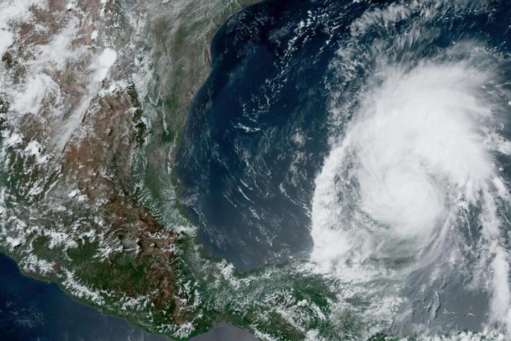 Lo hacen de nuevo: Aliens desvían a Beryl de Tampico 6 Beryl trayectoria Tamaulipas