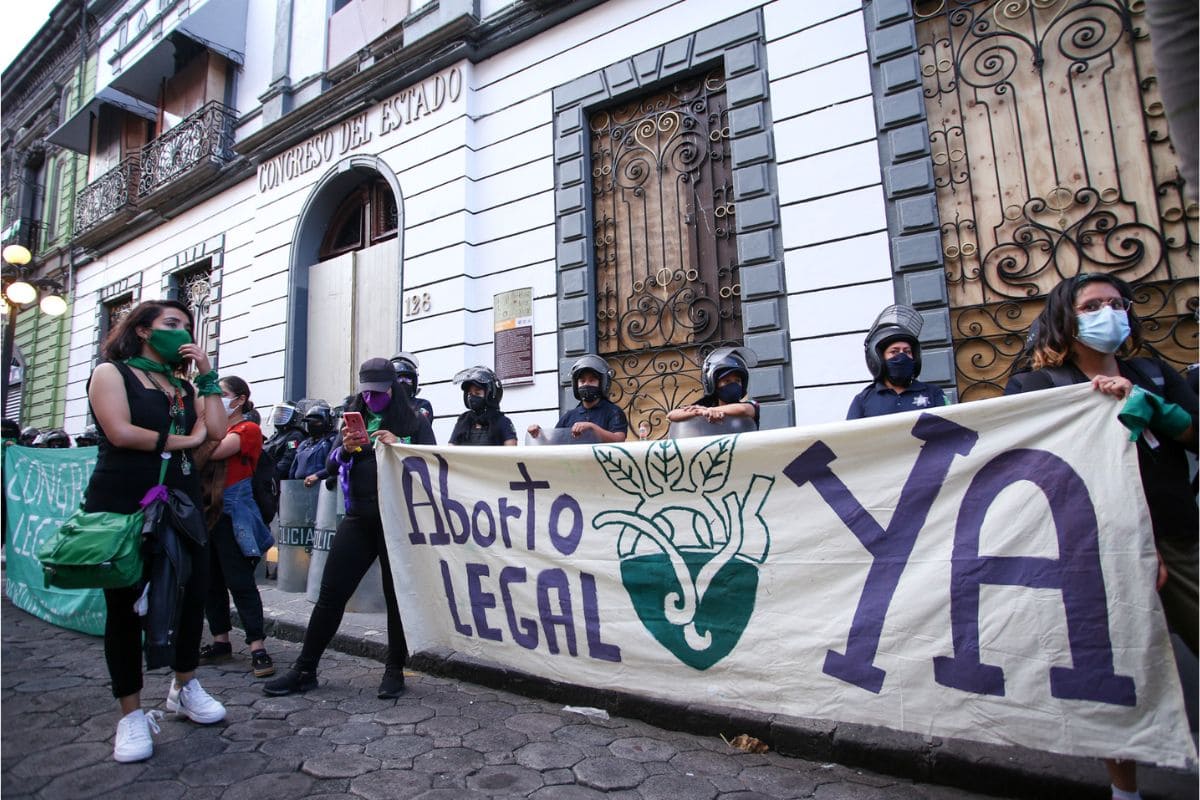 Aborto en Puebla: Diputados analizarán sancionar con trabajo comunitario en lugar de cárcel 1 aborto en Puebla cambiar sanciones