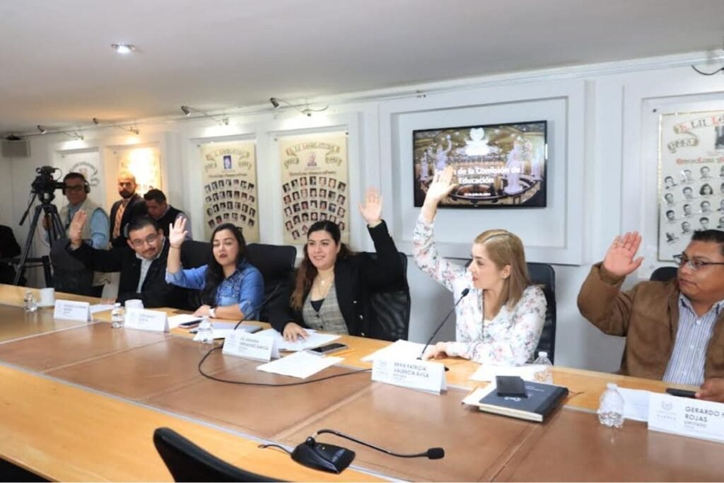 Congreso de Puebla violencia en el noviazgo