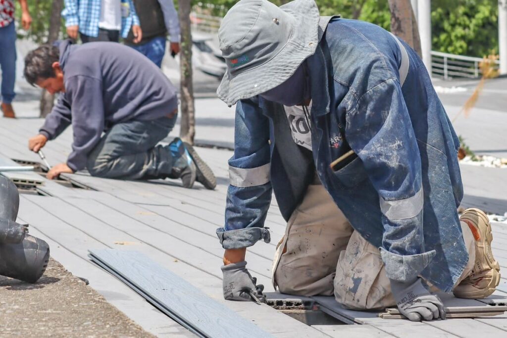 dan mantenimiento a la mantarraya de los fuertes