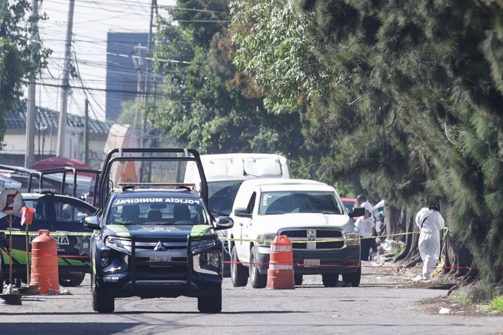 encuentran cuerpo encobijado en la capu