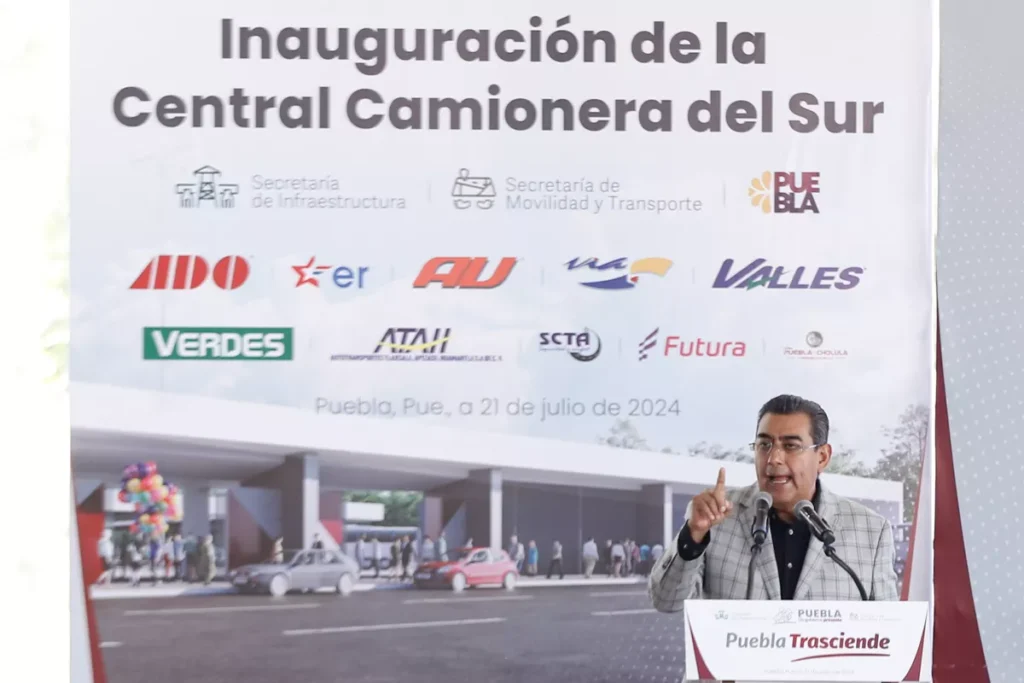 gobernador de Puebla sergio salomon inauguracion capu sur 11