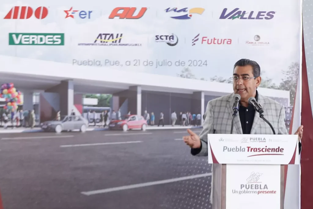 gobernador de Puebla sergio salomon inauguracion capu sur 12