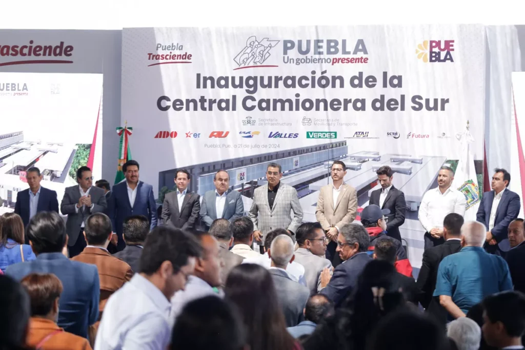 gobernador de Puebla sergio salomon inauguracion capu sur 13