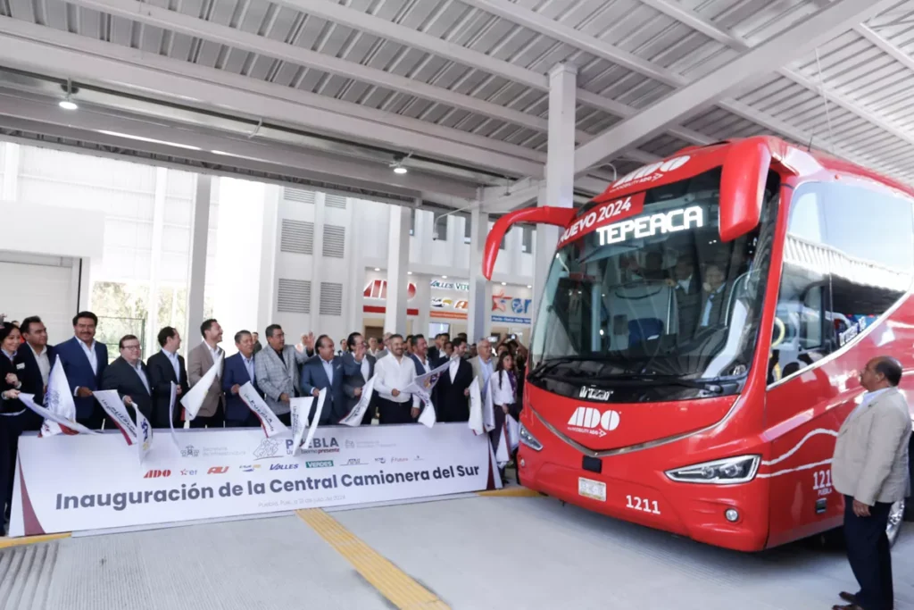 gobernador de Puebla sergio salomon inauguracion capu sur 6