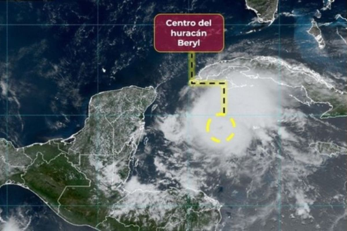 Huracán Beryl pierde fuerza en su camino a México; ya es categoría 2 1 huracán Beryl categoría 2