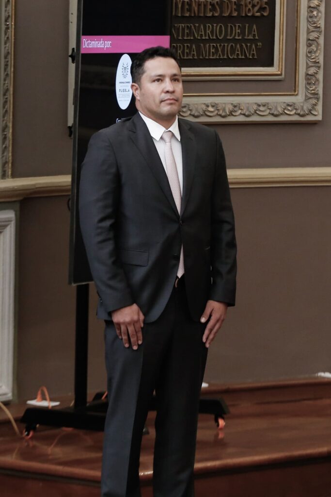 jonatha avalos magistrado tsj puebla