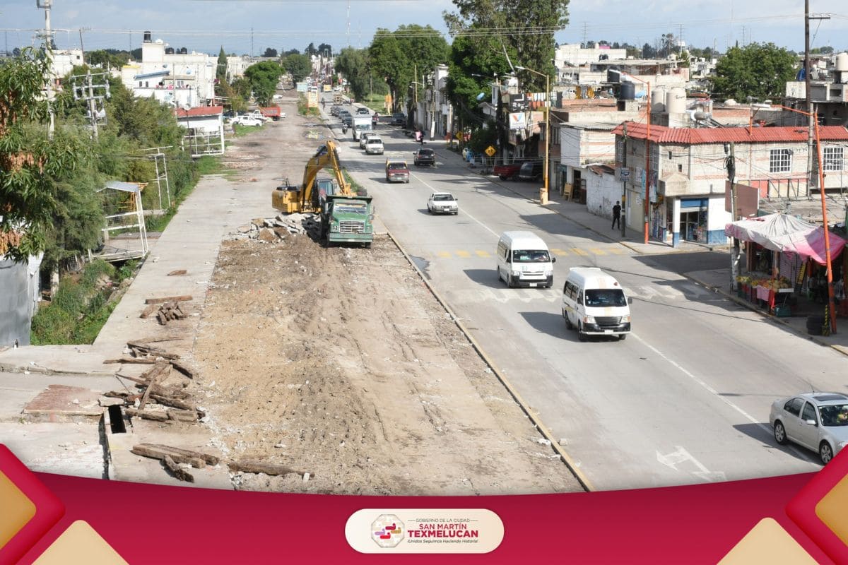 Par vial de la avenida Vicente Suárez (camino a Moyotzingo) beneficiará a más de 86 mil texmeluquenses 1 avenida Vicente Suárez San Martín Texmelucan