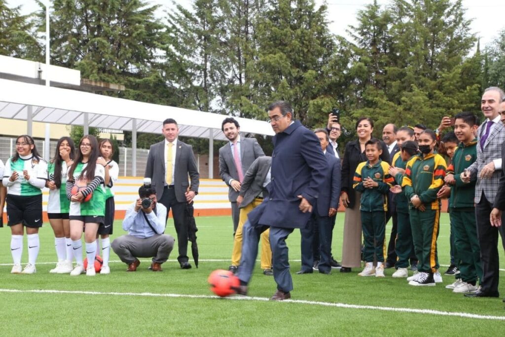 Sergio Salomón formación de jóvenes