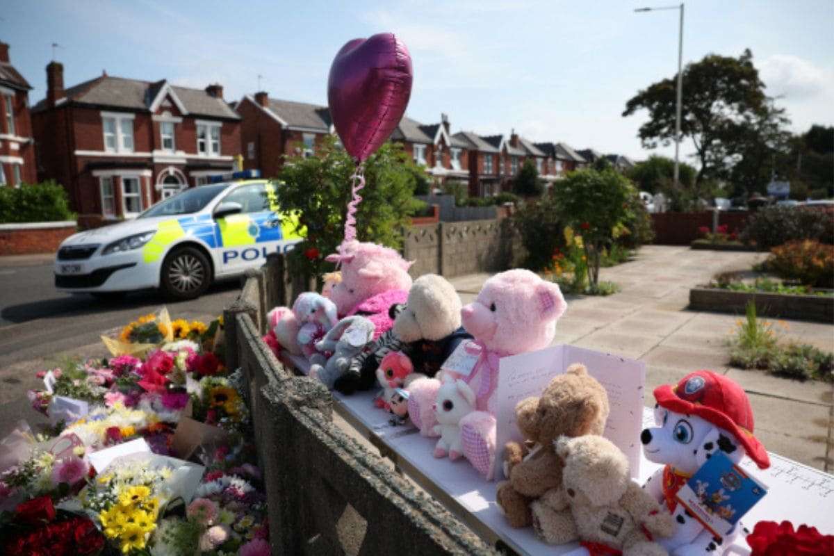 Muere tercera niña víctima de apuñalamiento en Southport, Inglaterra 1 muere tercera víctima de apuñalamiento en Southport