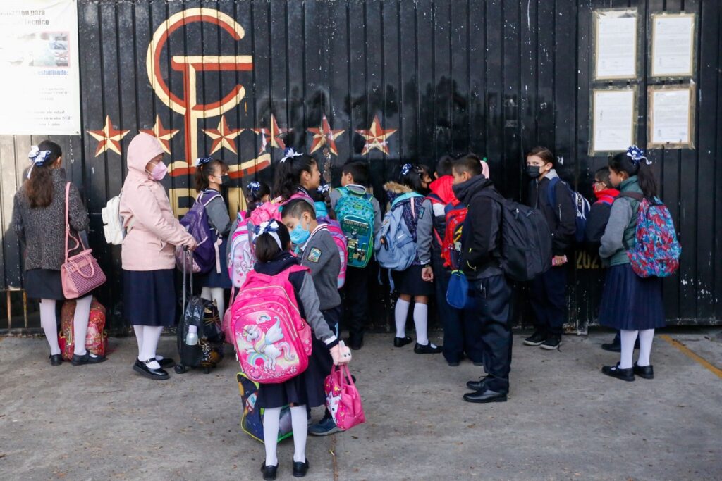Ciclo escolar 2024-2025 Más de un millón de estudiantes volverán a clases en Puebla