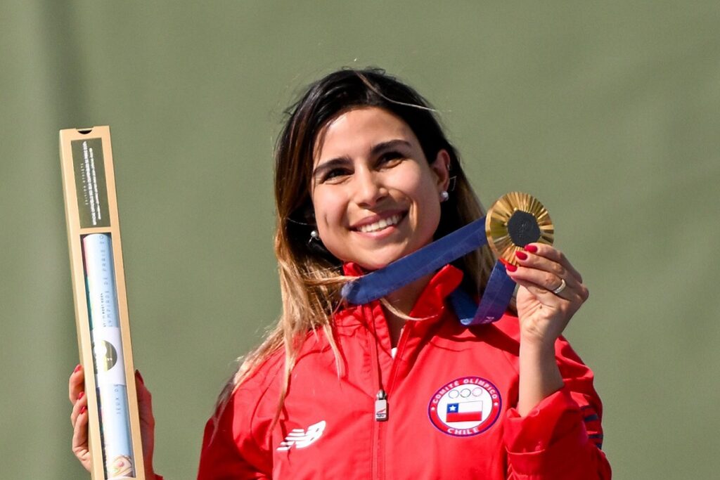 Francisca Crovetto le da la primera medalla de oro de Chile en 20 años en París 2024