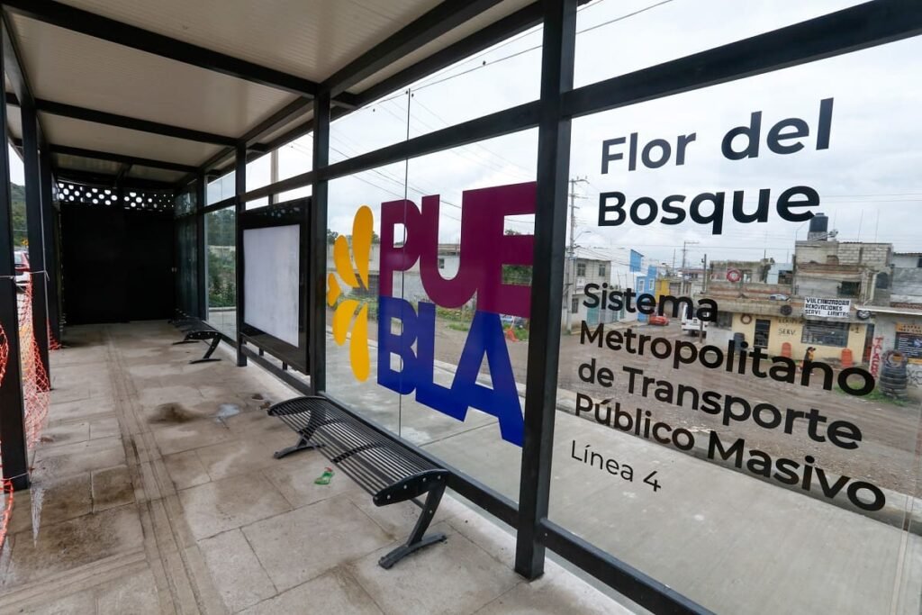 paradero de la línea metropolitana de ruta