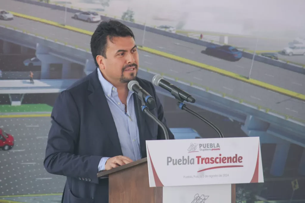 Obra Via Atlixcayotl Osa Mayor gobernador de puebla Sergio Salomon