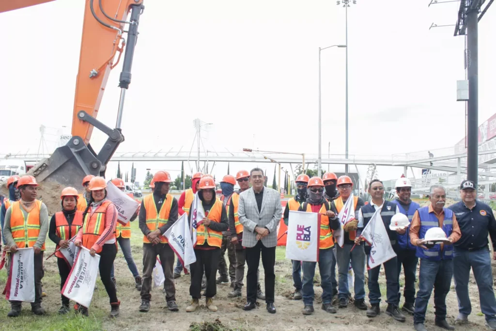 Obra Via Atlixcayotl Osa Mayor gobernador de puebla Sergio Salomon 6