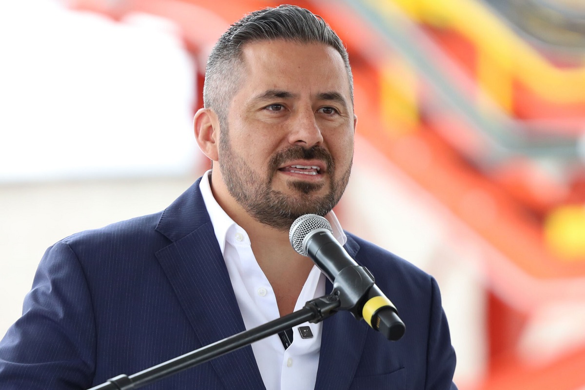 Se baja Adán Domínguez por la dirigencia del PAN Puebla; respaldará a Lalo Rivera 1 Se baja Adán Domínguez por la dirigencia del PAN Puebla