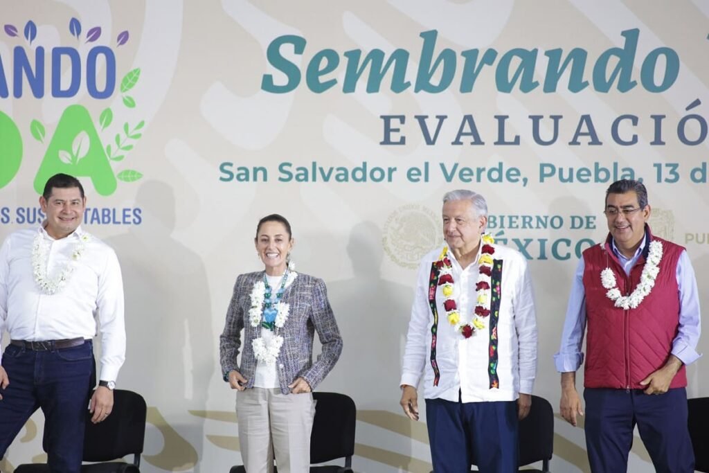 gobernadores en funciones y electo de Puebla asistirán a la entrega de constancia de mayoría de Sheunbaum