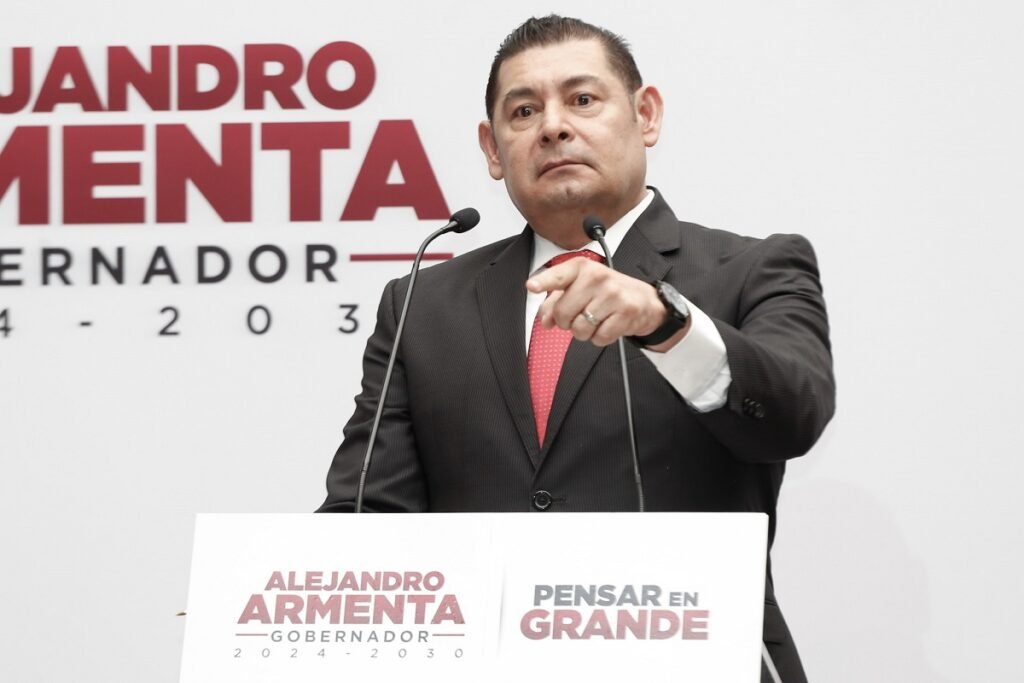 TEEP desecha denuncias contra por actos anticipados de campaña y promoción personalizada