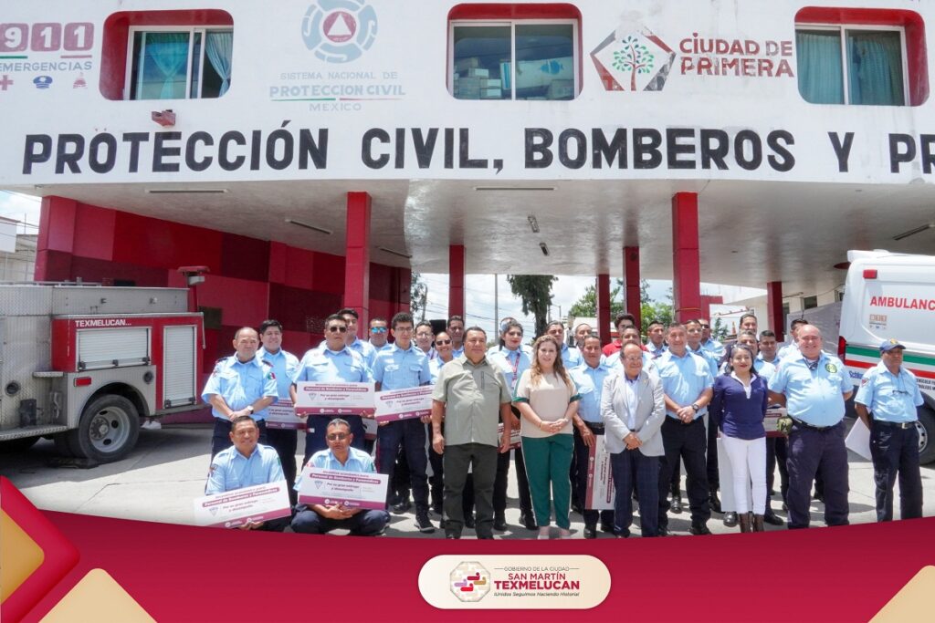 Texmelucan celebra el día del bombero con incentivos económicos