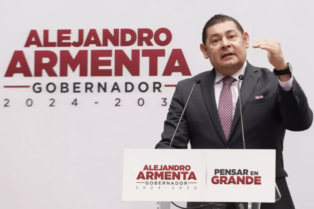 Ampliación de la autopista de los estadios a Amozoc, analiza Armenta con equipo de Sheinbaum