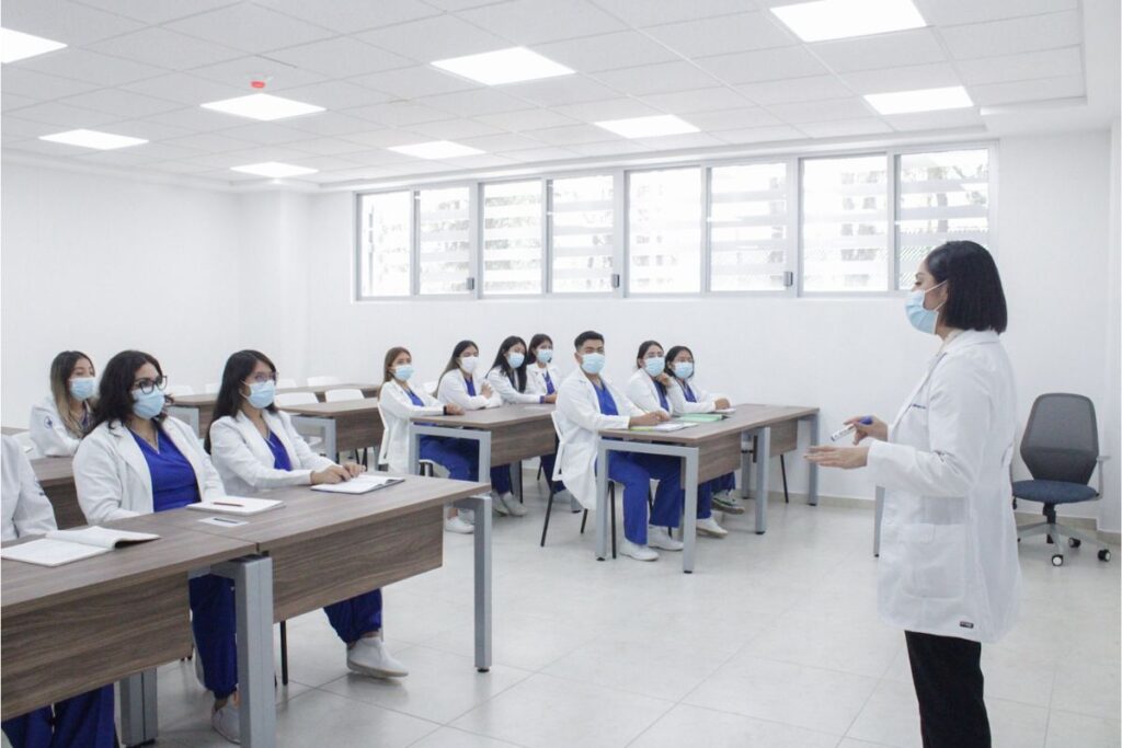 centro de simulacion buap 7