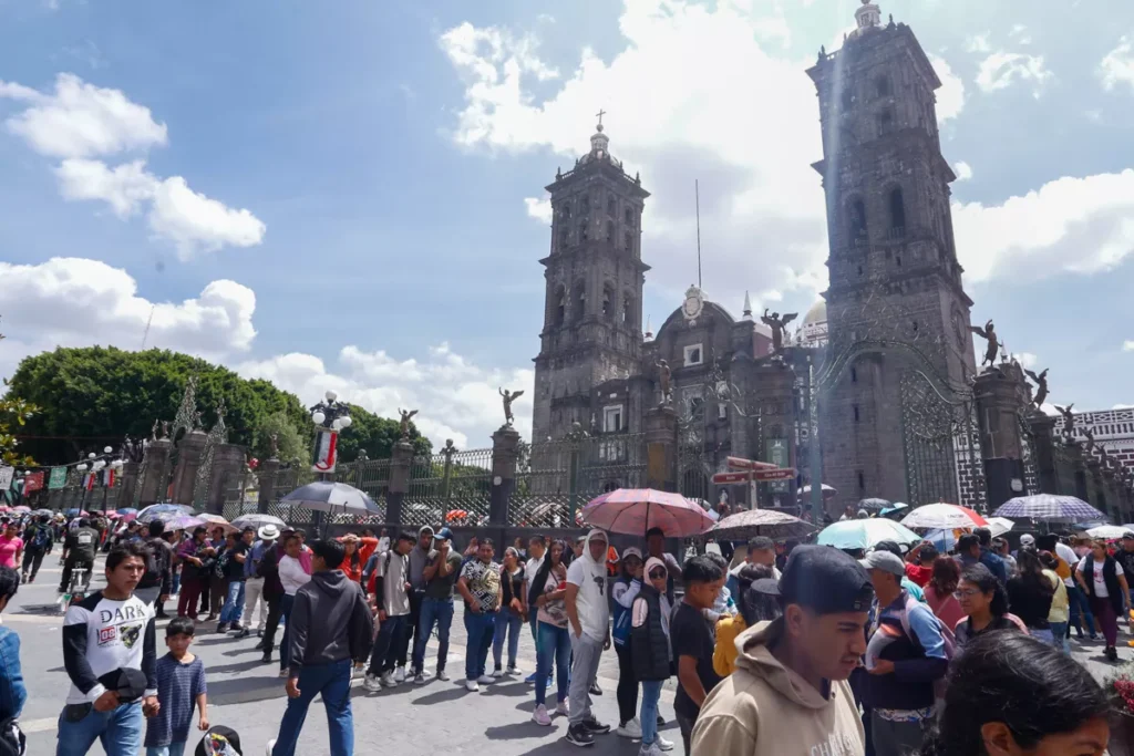 devotos san judas tadeo catedral de puebla 9