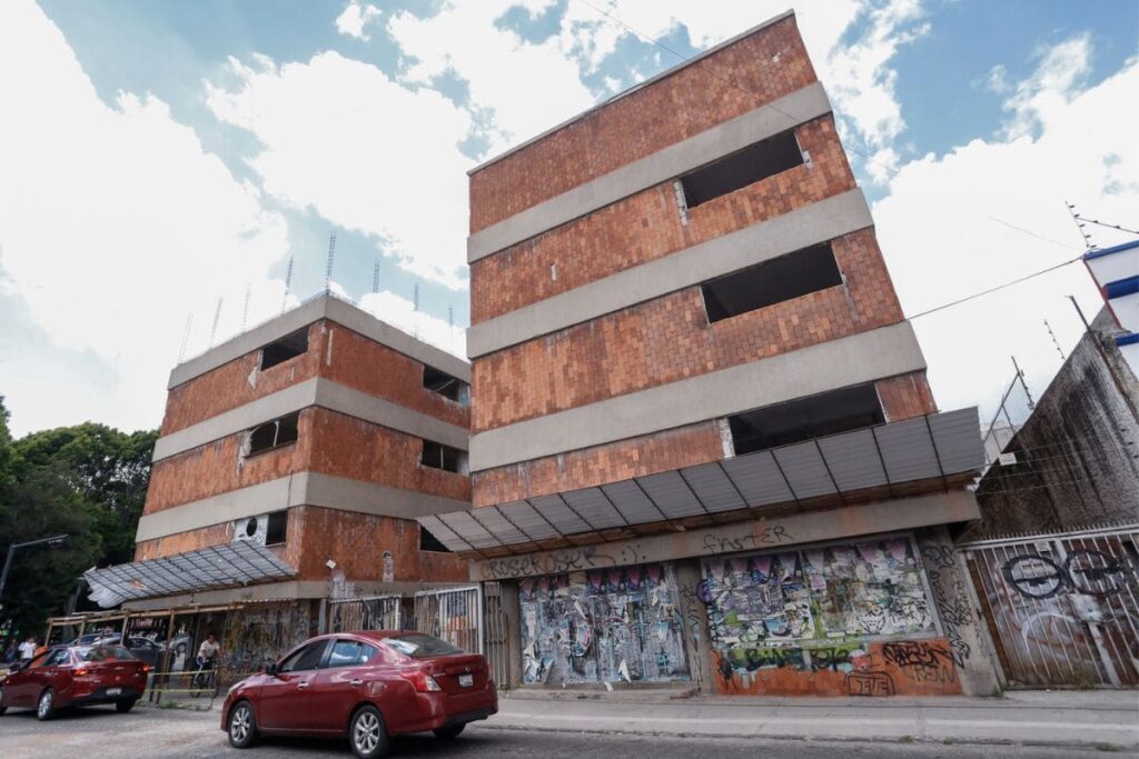 edificio paseo bravo 2