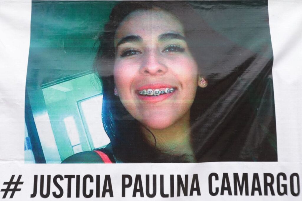 homenaje a Paulina Camargo