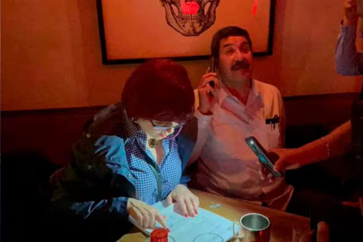 Fiscalía de Chihuahua acusa a FGJ de impedir detención del ex gobernador Javier Corral 1 Javier Corral prófugo