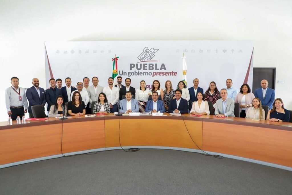 Laura Artemisa García será la presidenta del Congreso de Puebla 4 Laura Artemisa futura presidenta del Congreso de Puebla