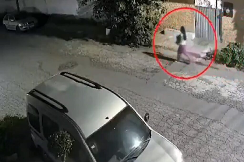 mujer abandona bebé en Ecatepec