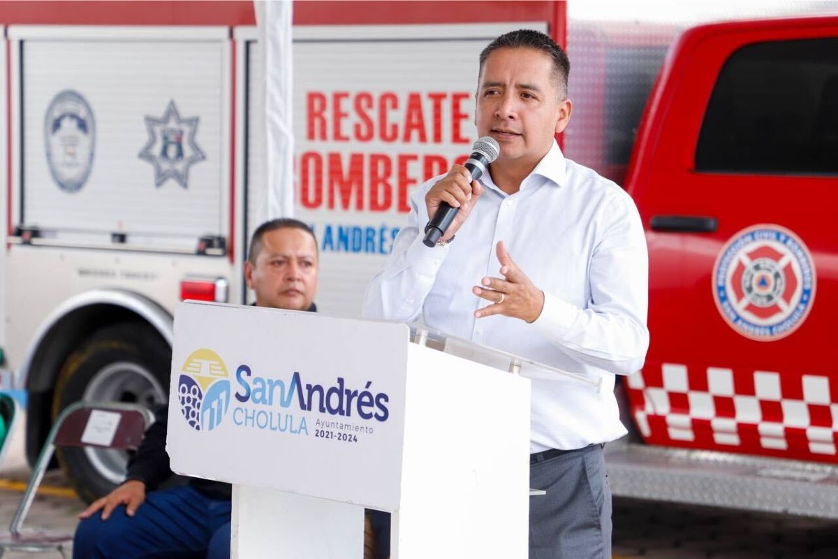 Las palabras quedan cortas para agradecerles: reconoce Mundo Tlatehui a bomberas y bomberos 1 Mundo Tlatehui reconoce a bomberas