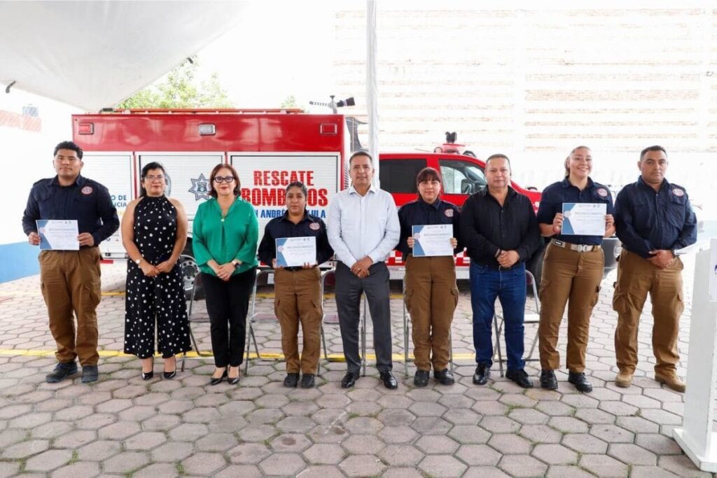 mundo tlatehui reconocimiento bomberos