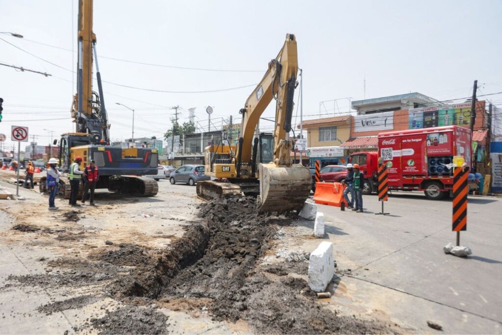 obras avance Distribuidor Vial del Entroque de Amalucan