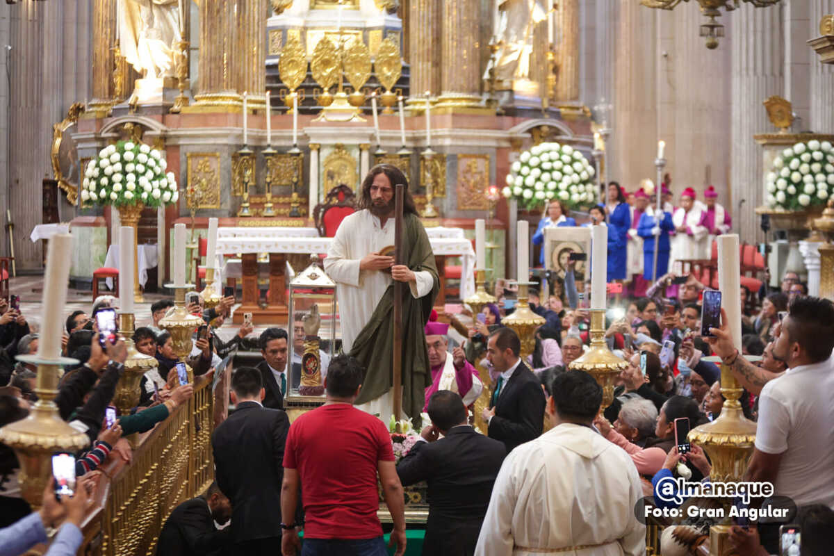 FOTOS: Milagros, devoción y fe, así se vivió la visita de la reliquia de San Judas en Puebla 1 reliquias san judas catedral 3