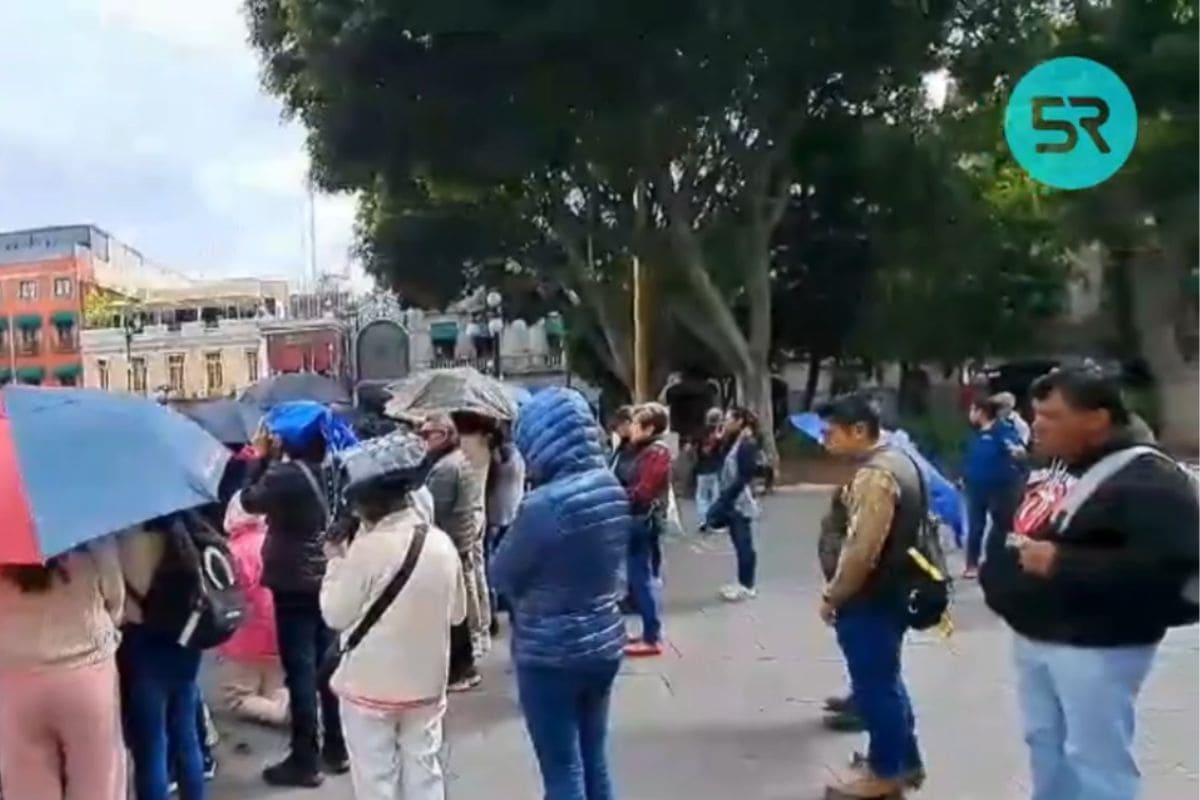 Puebla no lo entenderías: Rezan en el zócalo contra la inauguración de Paris 2024 1 rezan contra París 2024