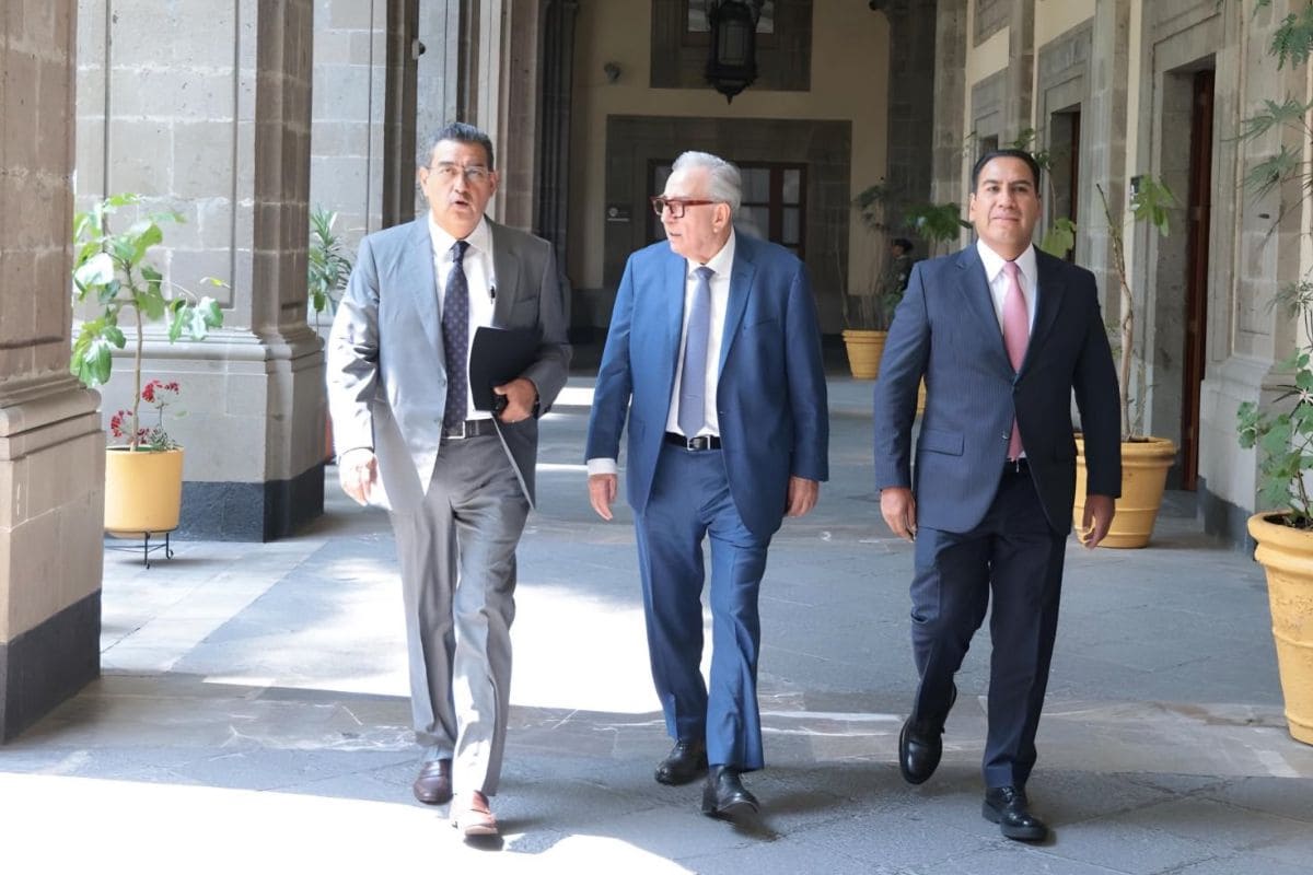 Acude gobernador de Puebla a encuentro de evaluación del IMSS-Bienestar con AMLO y Sheinbaum 1 evaluación del IMSS-Bienestar