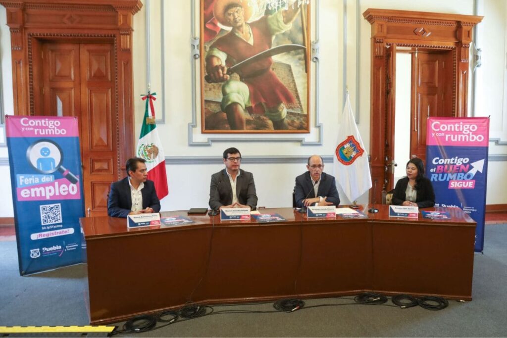 última Feria del Empleo de Puebla