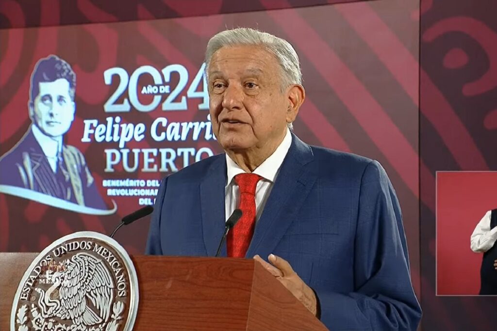 "Hasta la pude haber atrapado”: AMLO sobre el botellazo que le dieron en Veracruz