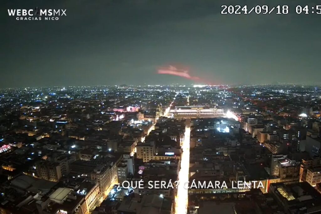 Aparece misteriosa luz roja en las cámaras de monitoreo sobre la CDMX