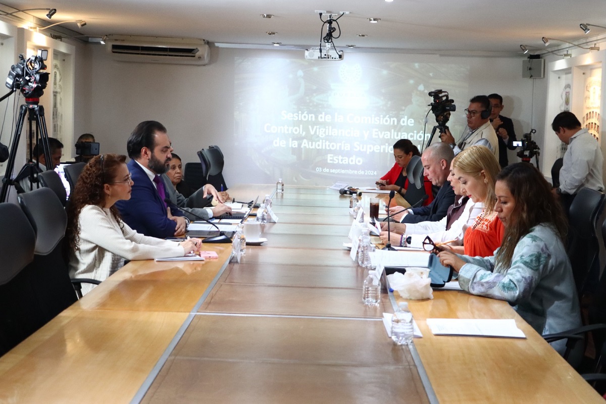 Aprueba la Comisión de Control, Vigilancia y Evaluación de la Auditoría Superior 327 informes de instituciones públicas 1 Aprueba la Comisión de Control, Vigilancia y Evaluación de la Auditoría Superior 327 informes de instituciones públicas